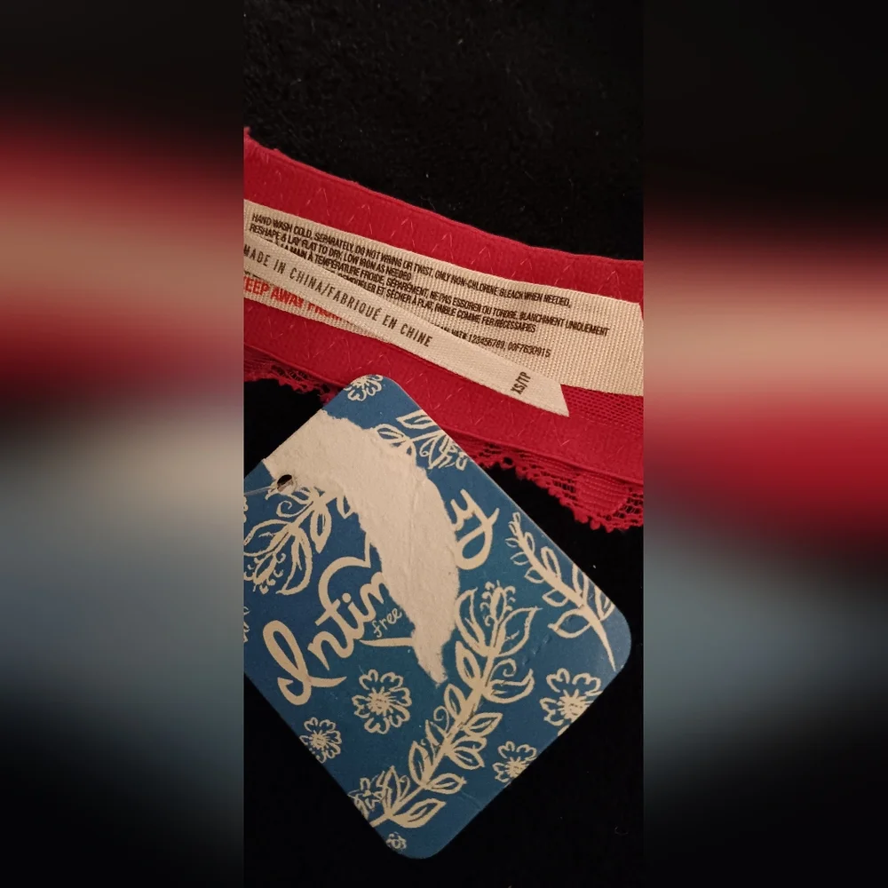 Free People Galloon Lace Halter Bralette Deep Pink Women's Size XS - Picture 7 of 7